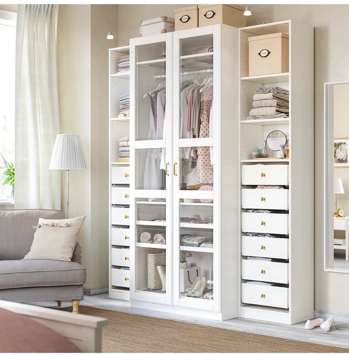 3 IKEA TYSSEDAL glass doors (50x195 cm) €80 each - Image 3