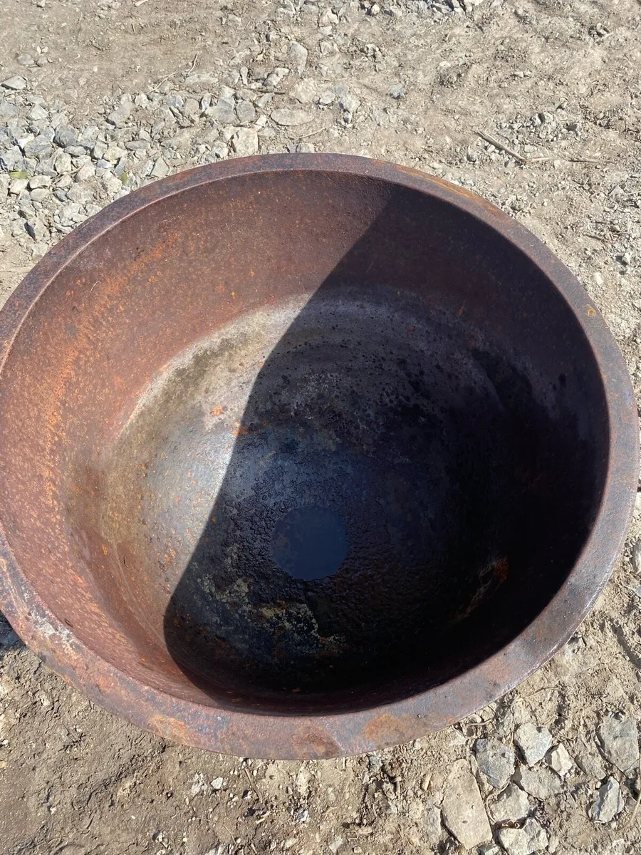 Vintage machinery Famine pot. - Image 4