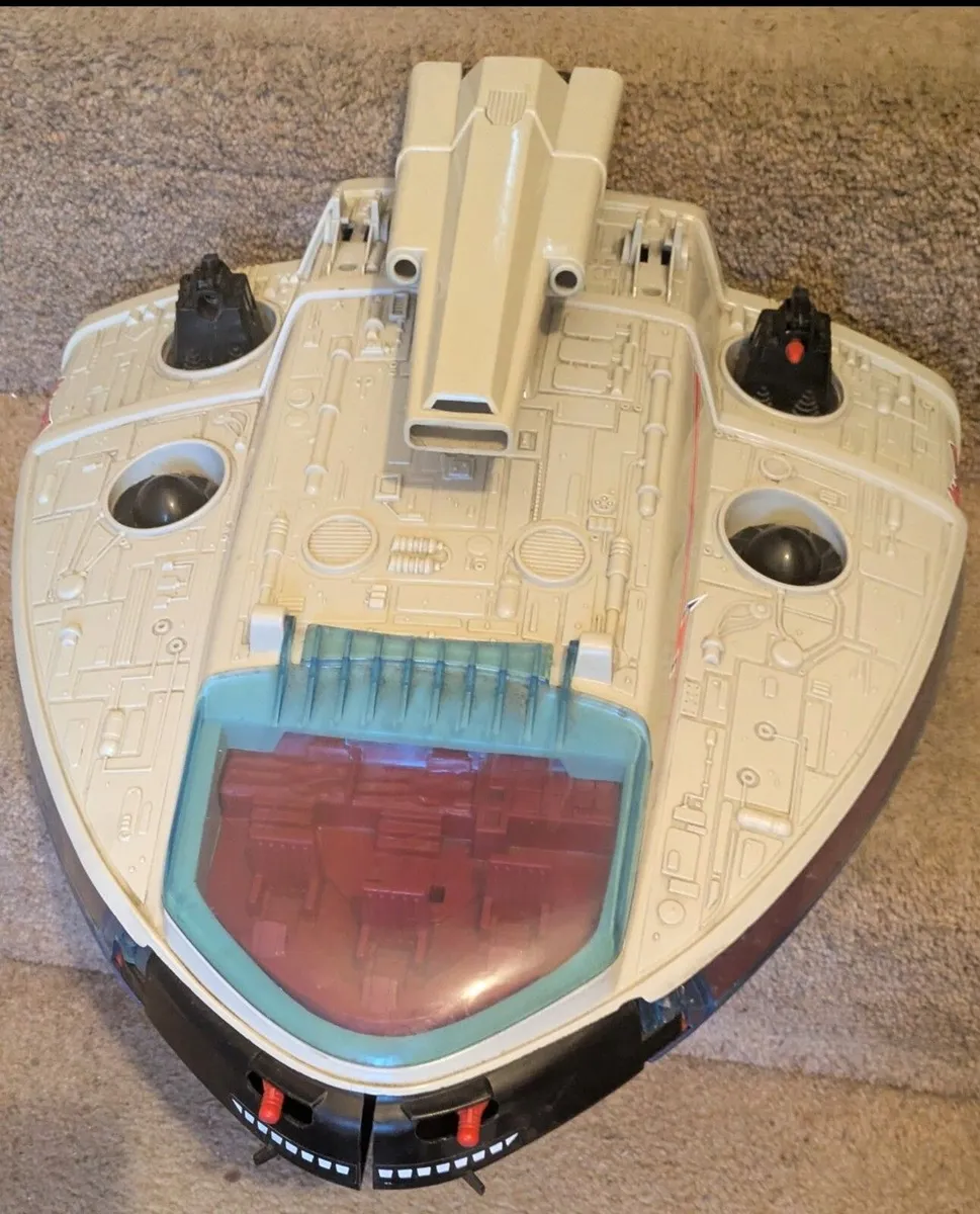 1980's Manta Force Command Ship - Image 3