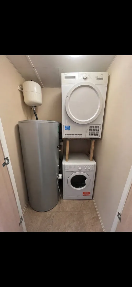 Mobile Home - Image 2