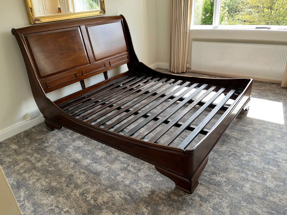 Sleigh bed 6 foot wide - Image 2
