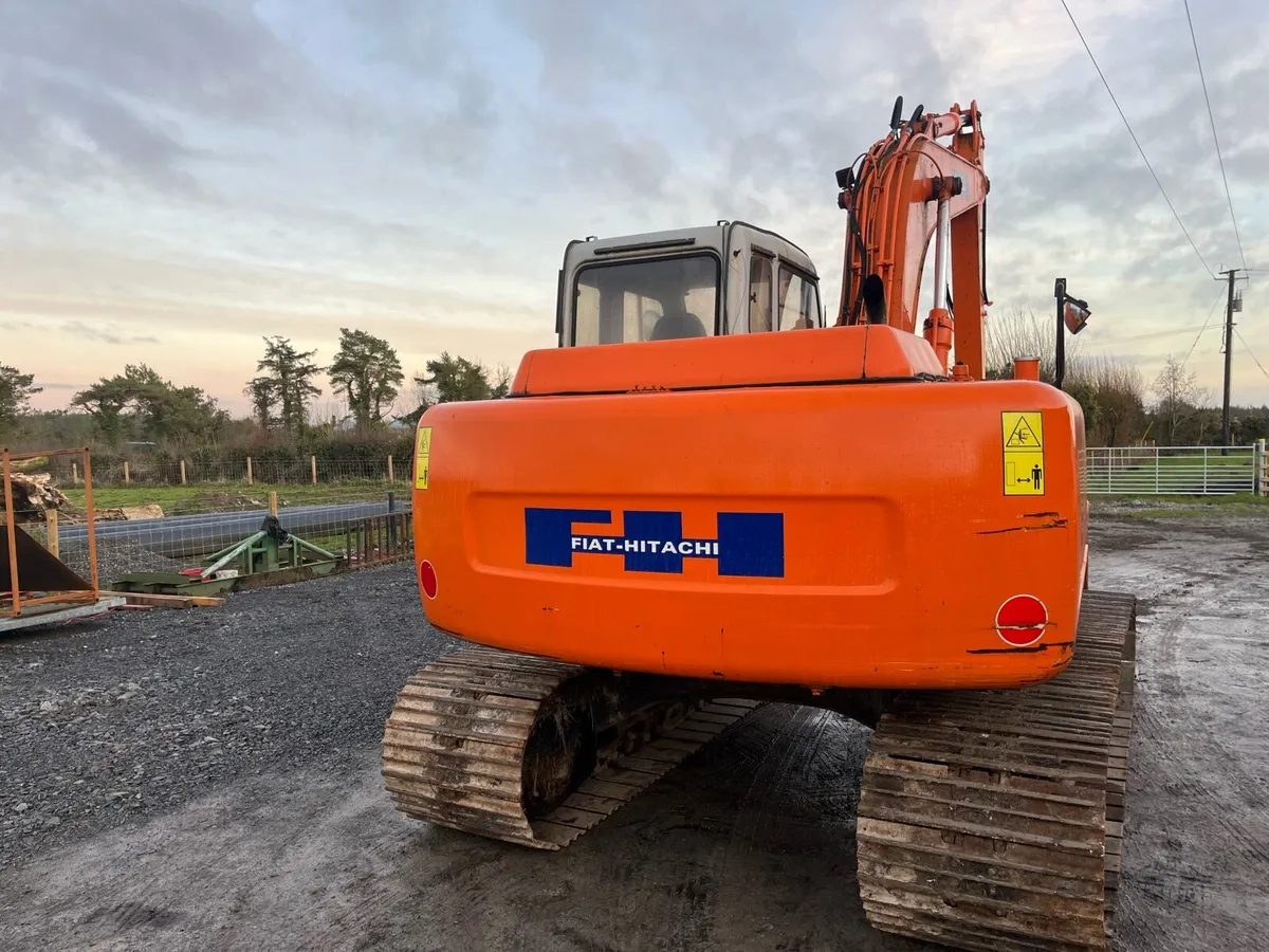 Hitachi ex135 - Image 1