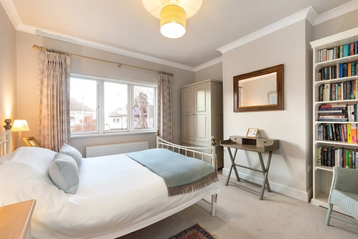 Wardrobe (AS NEW) - Image 1