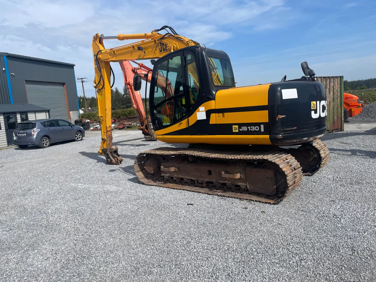 JCB JS130 Excavator - Image 1