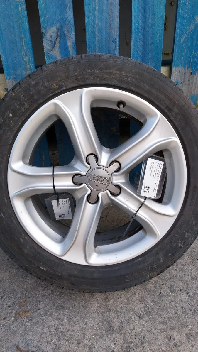2013 Audi A4 17" Alloy Wheels Set 225/50R17 - Image 2