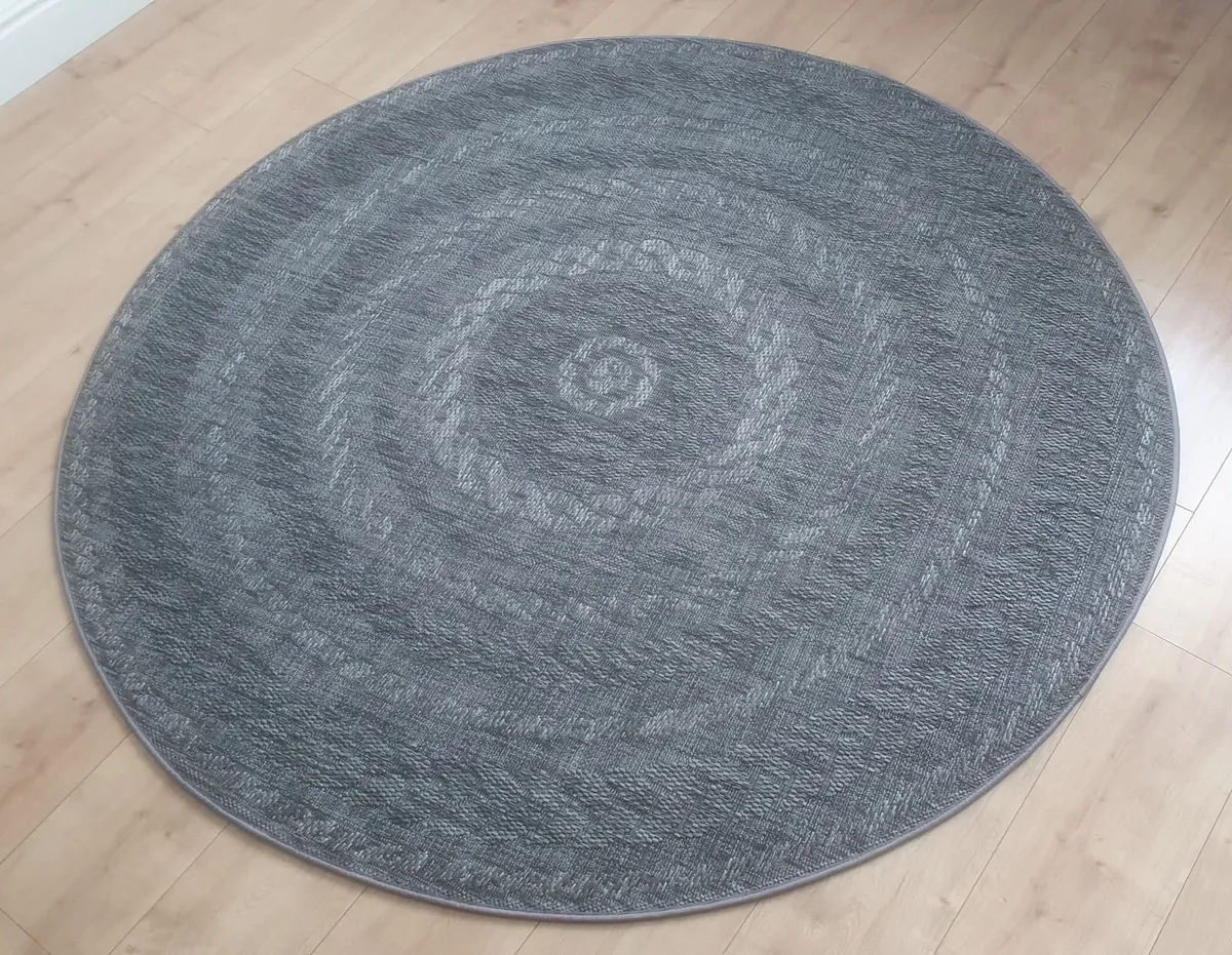 Double Sided Carpet Mat Rug 160cm Diameter - Image 2