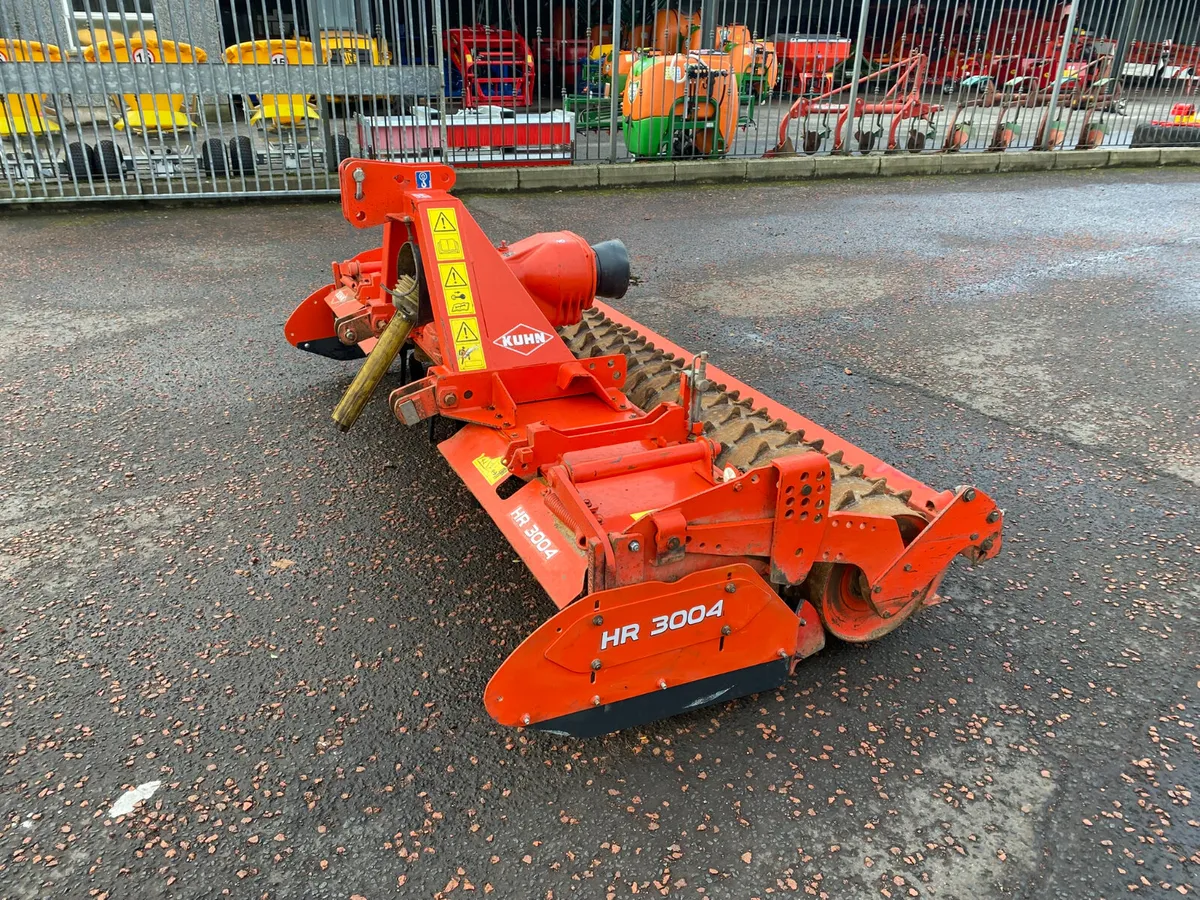 Kuhn HR3004D Power Harrow - Image 3