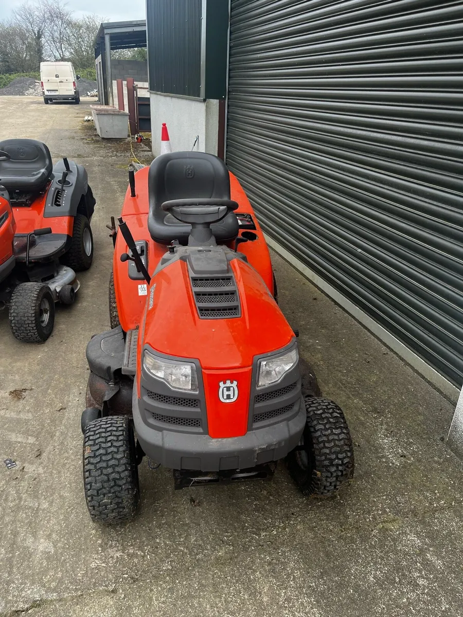 Ride on mowers - Image 4