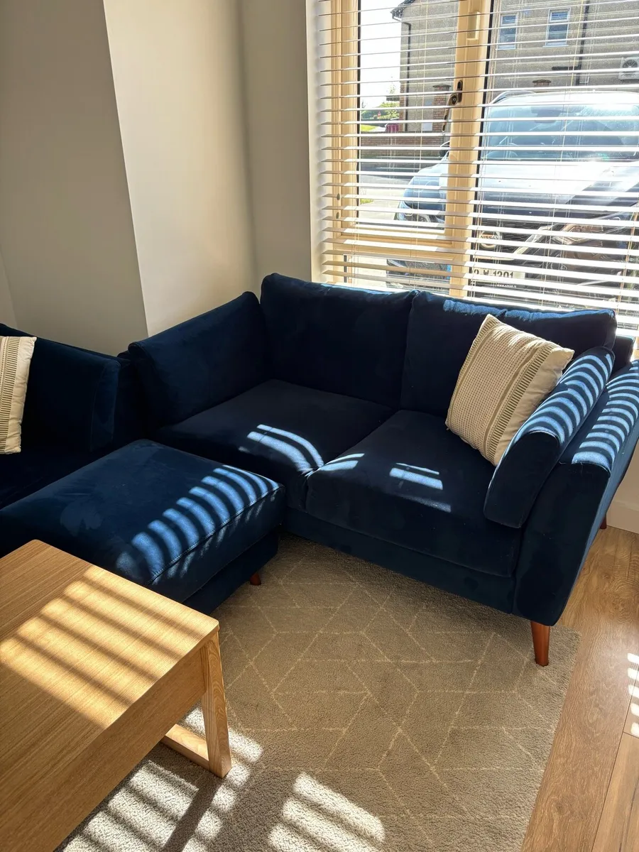 Sofa - Image 2