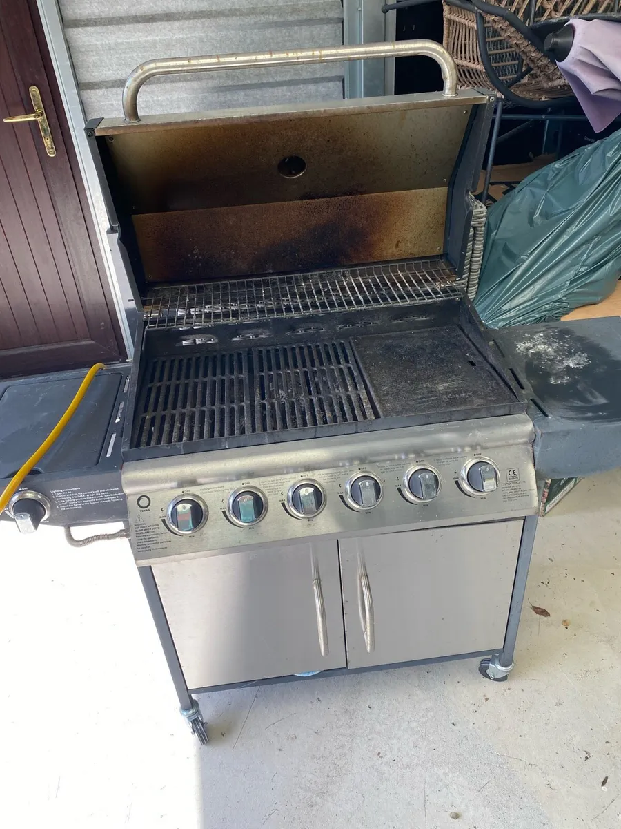 Texas Gas 6 Burner BBQ - Image 2