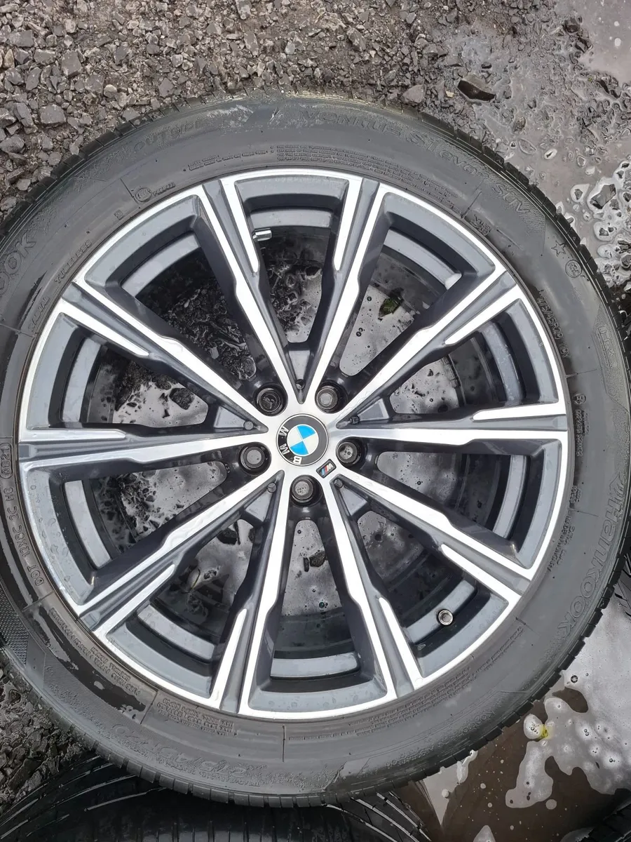 20" Genuine Bmw X5 G05 M Sport Alloys with tyres - Image 2
