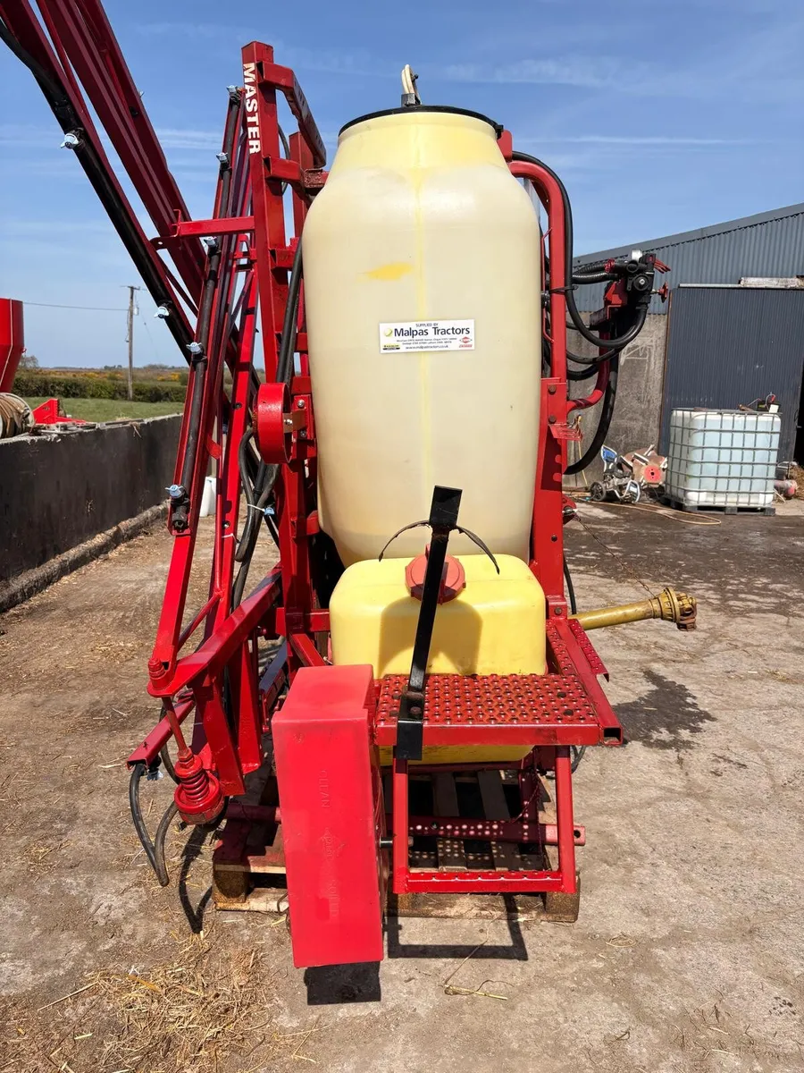 Hardi sprayer - Image 3