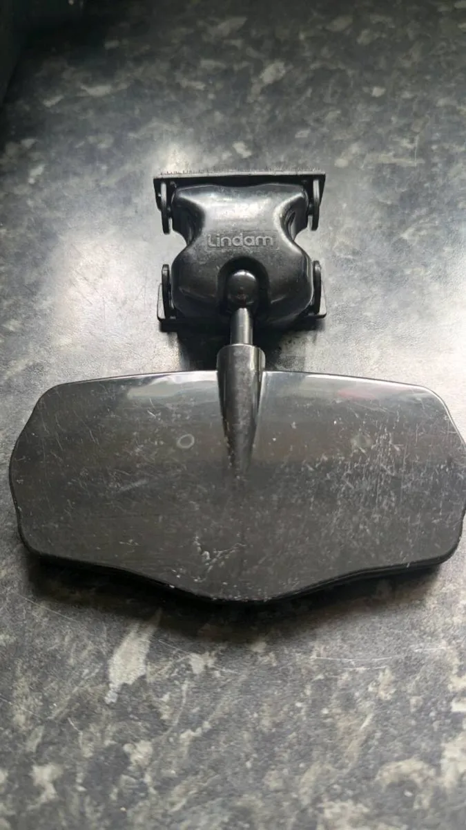 Lindam Baby Car Mirror - Clip-On & Adjustable - Image 2