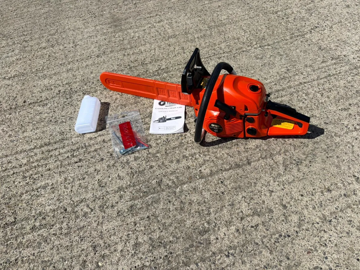🌲⚙️ BRAND NEW 52CC CHAINSAW – 20” BAR - Image 1