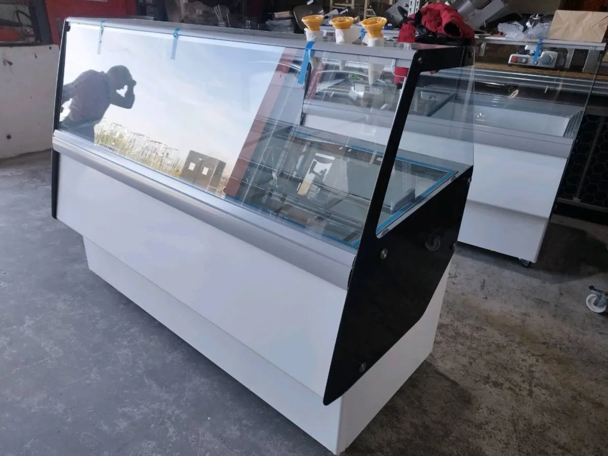 Soft scoop ice cream freezer - Image 3