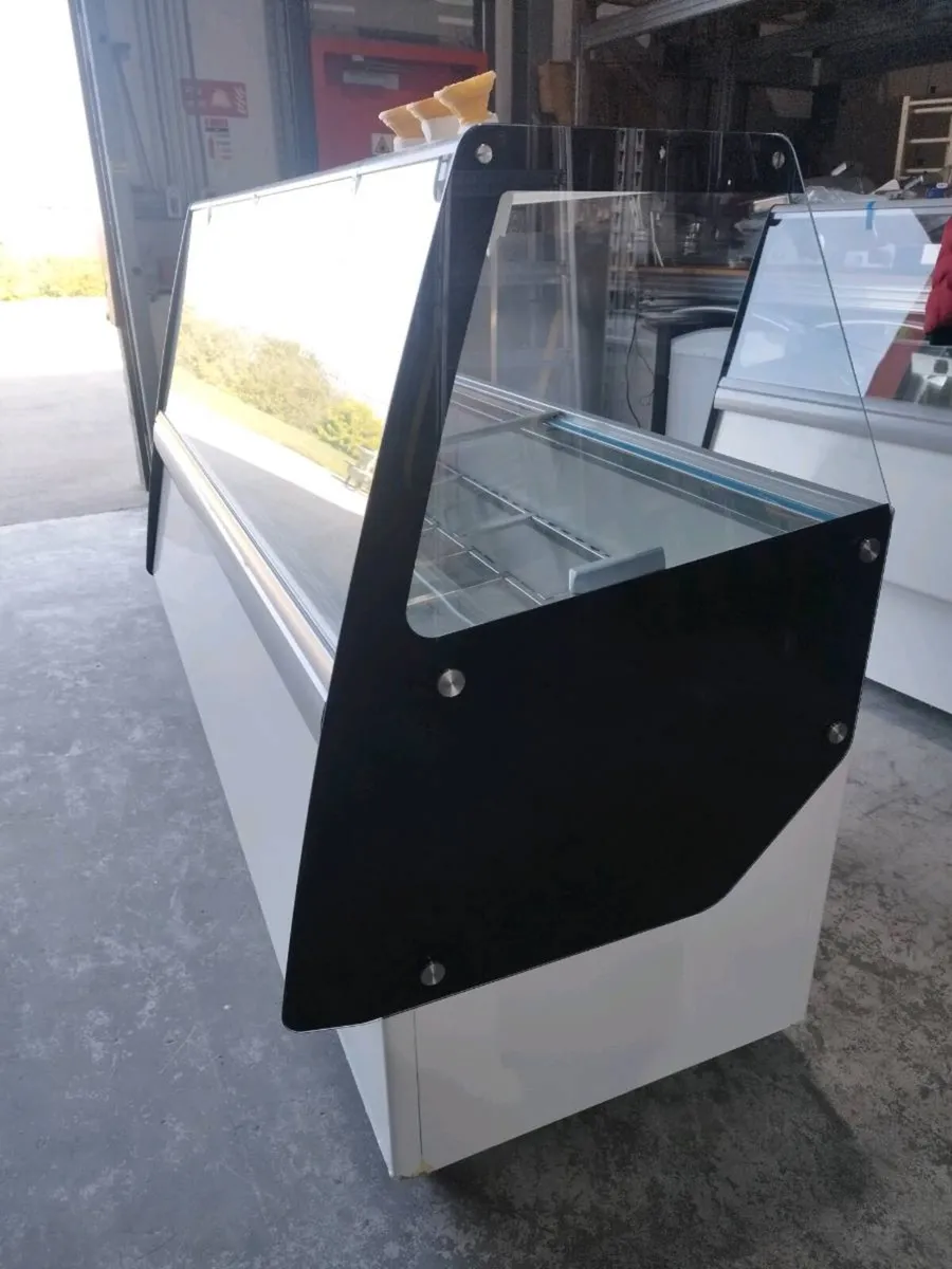 Soft scoop ice cream freezer - Image 4