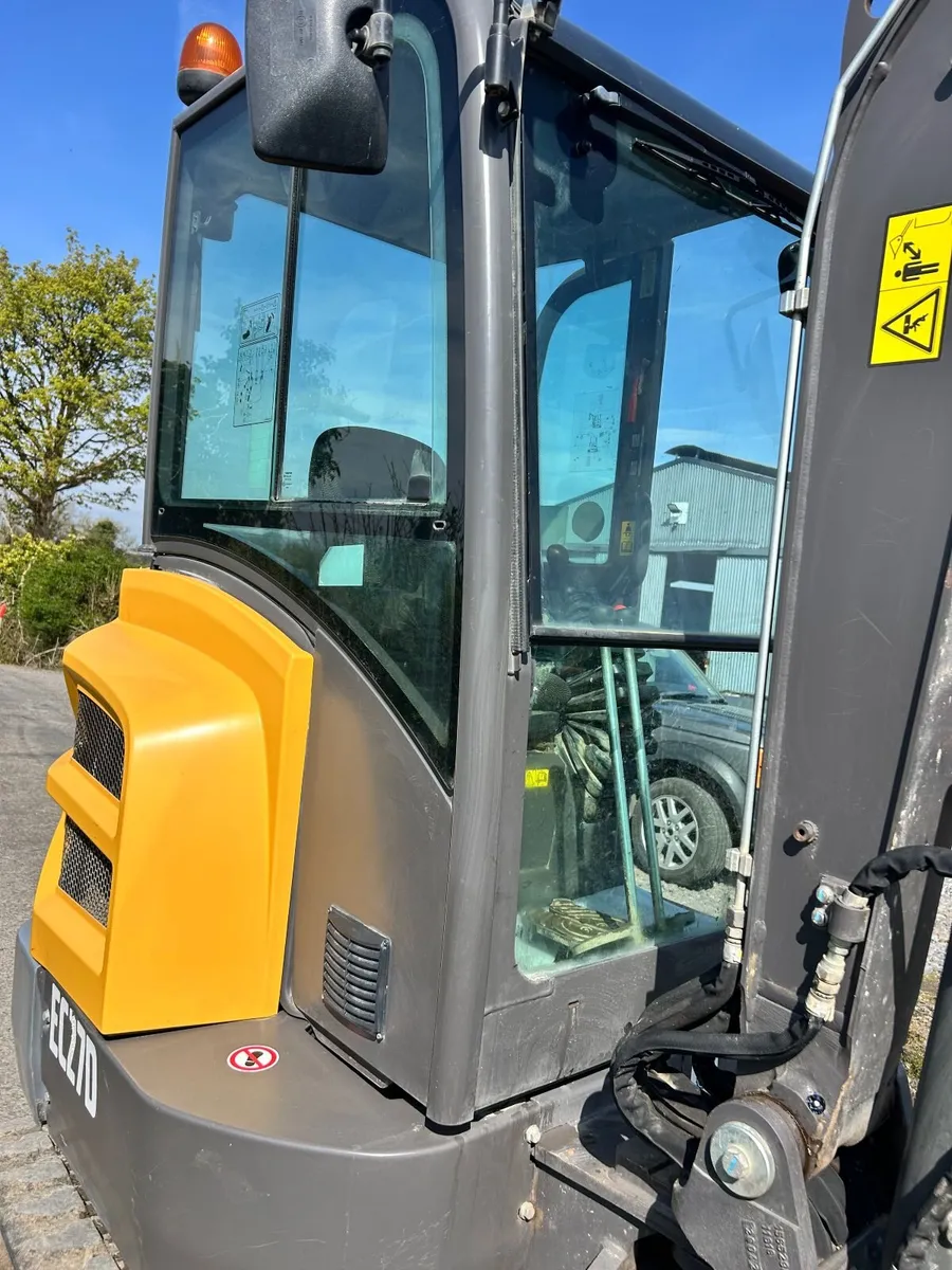 Volvo Digger - Image 3