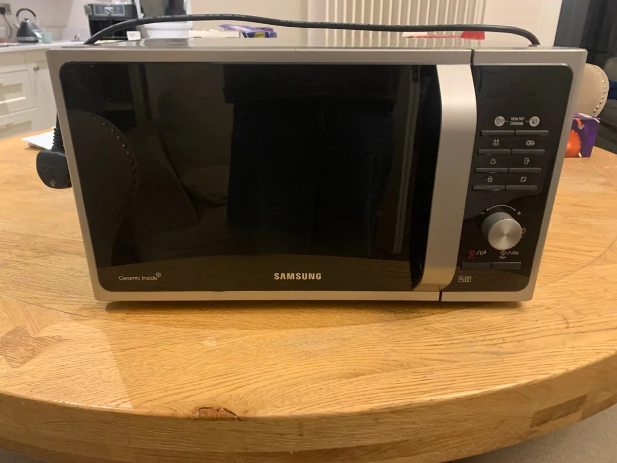 Samsung Micro wave oven - Image 1