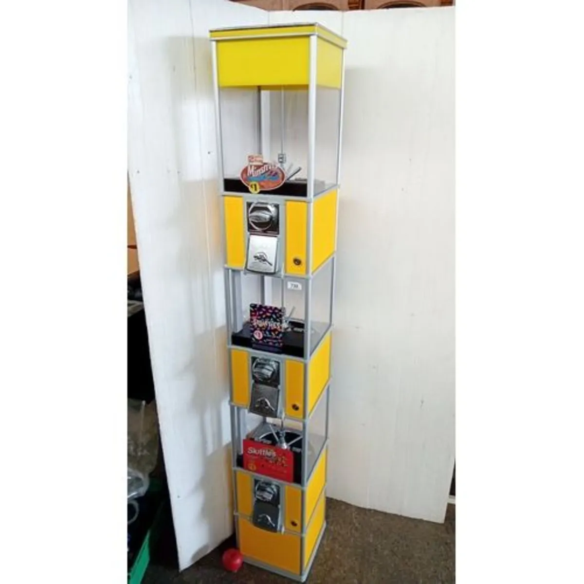 Star Lot: Furniture-Art-Collectible-Jewellery - Image 2