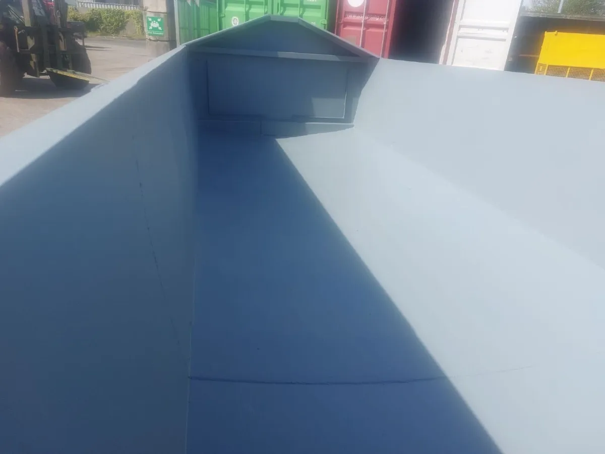 Skips Roll On Roll Off Second Hand - Image 3