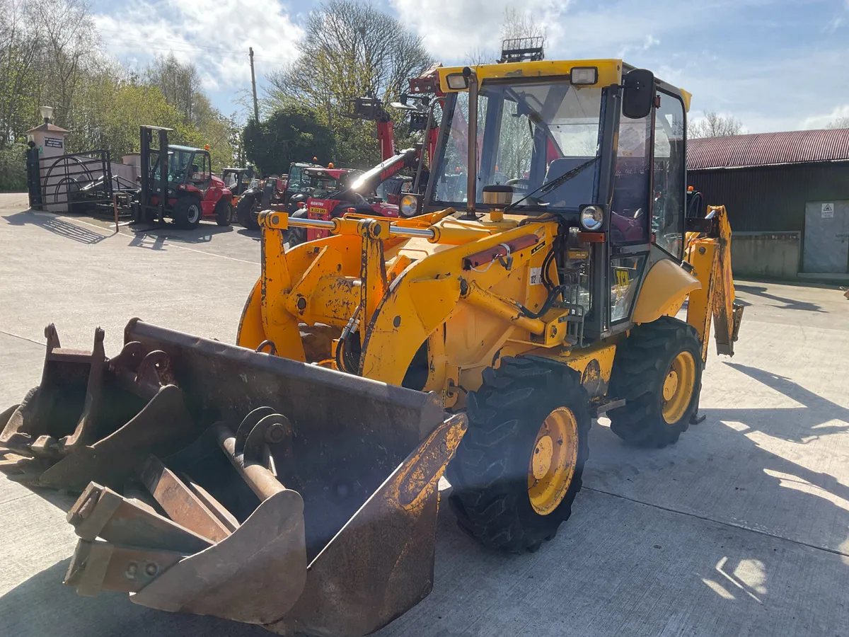 JCB 2CX Backhoe Loader - Image 2