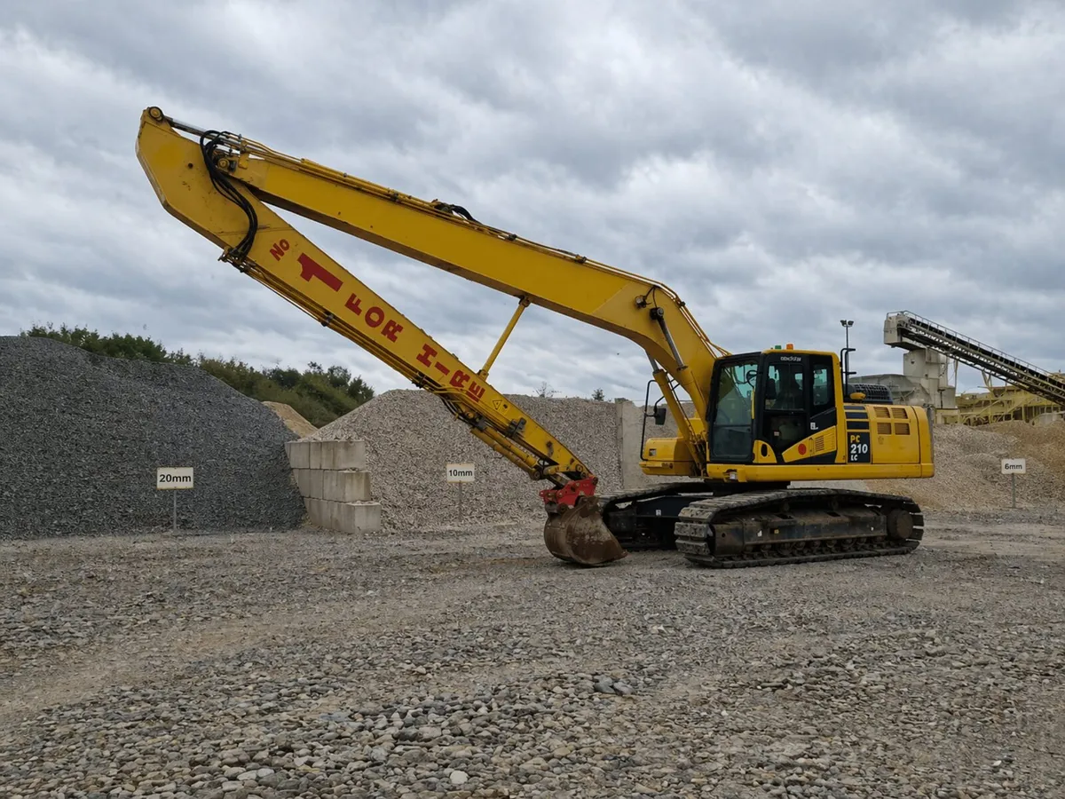 2019 Komatsu PC210 Long Reach Only 2300Hrs -MULLAN