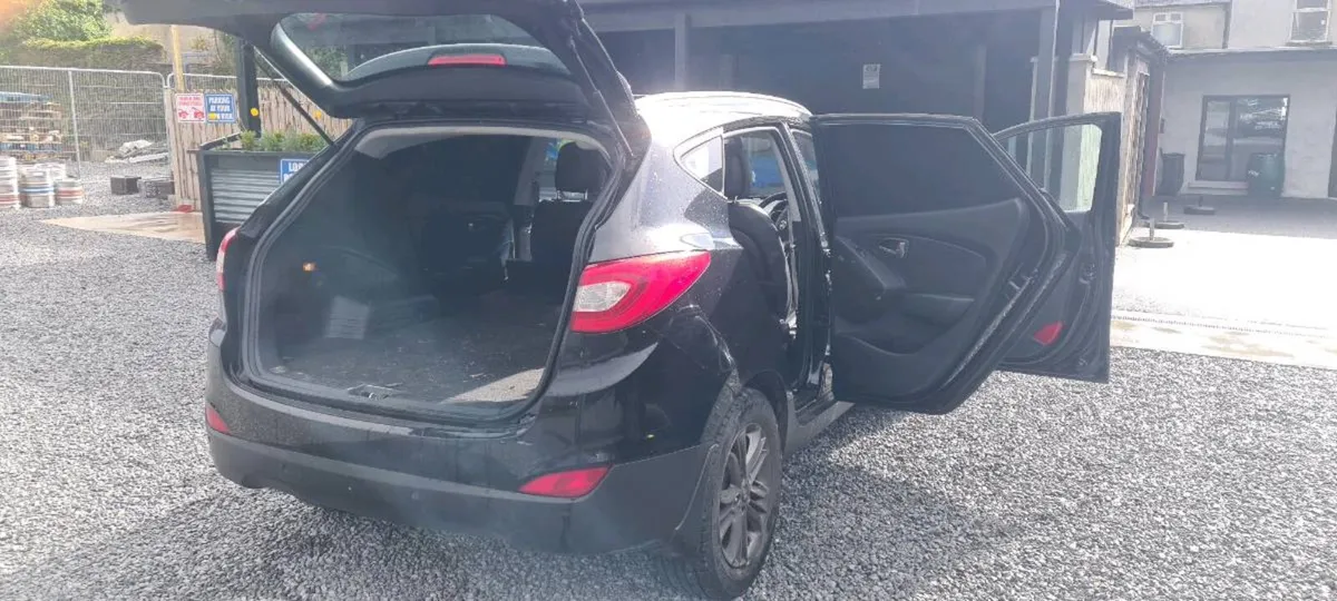Hyundai ix35 - Image 2