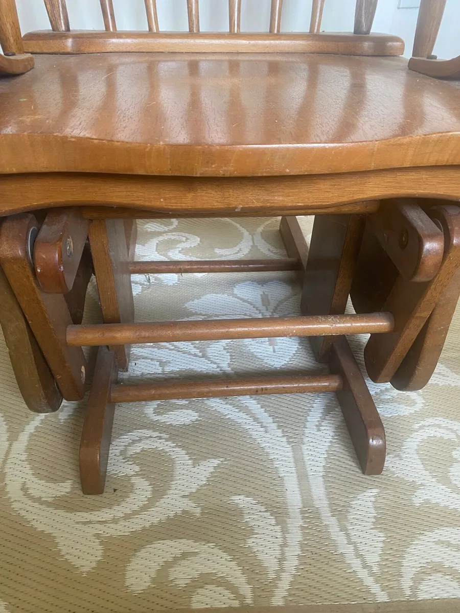 Rocking chair - Image 2