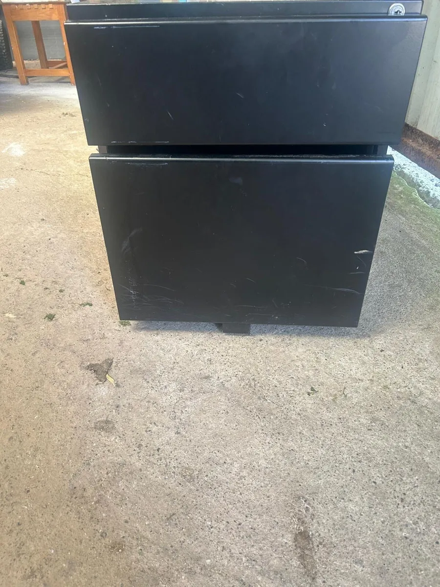 Filing cabinet - Image 3