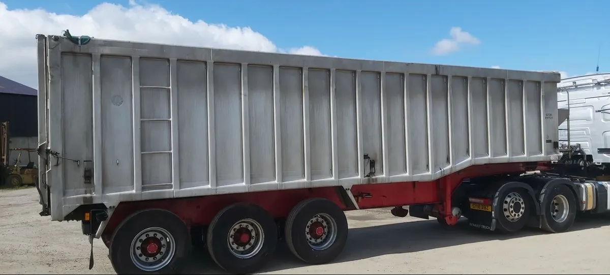 Wilcox bulk tipping trailer - Image 3