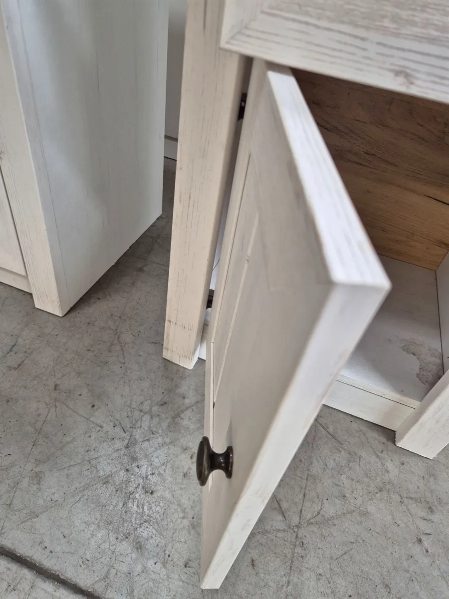 Pair of Bedside Lockers / Cabinets – Matching Set - Image 3