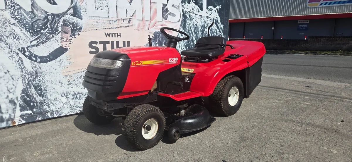 Rally 15.5hp 42" Ride on Mower - Image 1