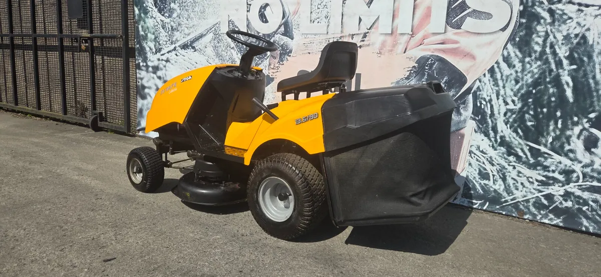 STIGA 13.5hp 36" Ride on Mower - Image 4