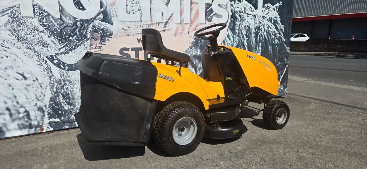 STIGA 13.5hp 36" Ride on Mower - Image 2