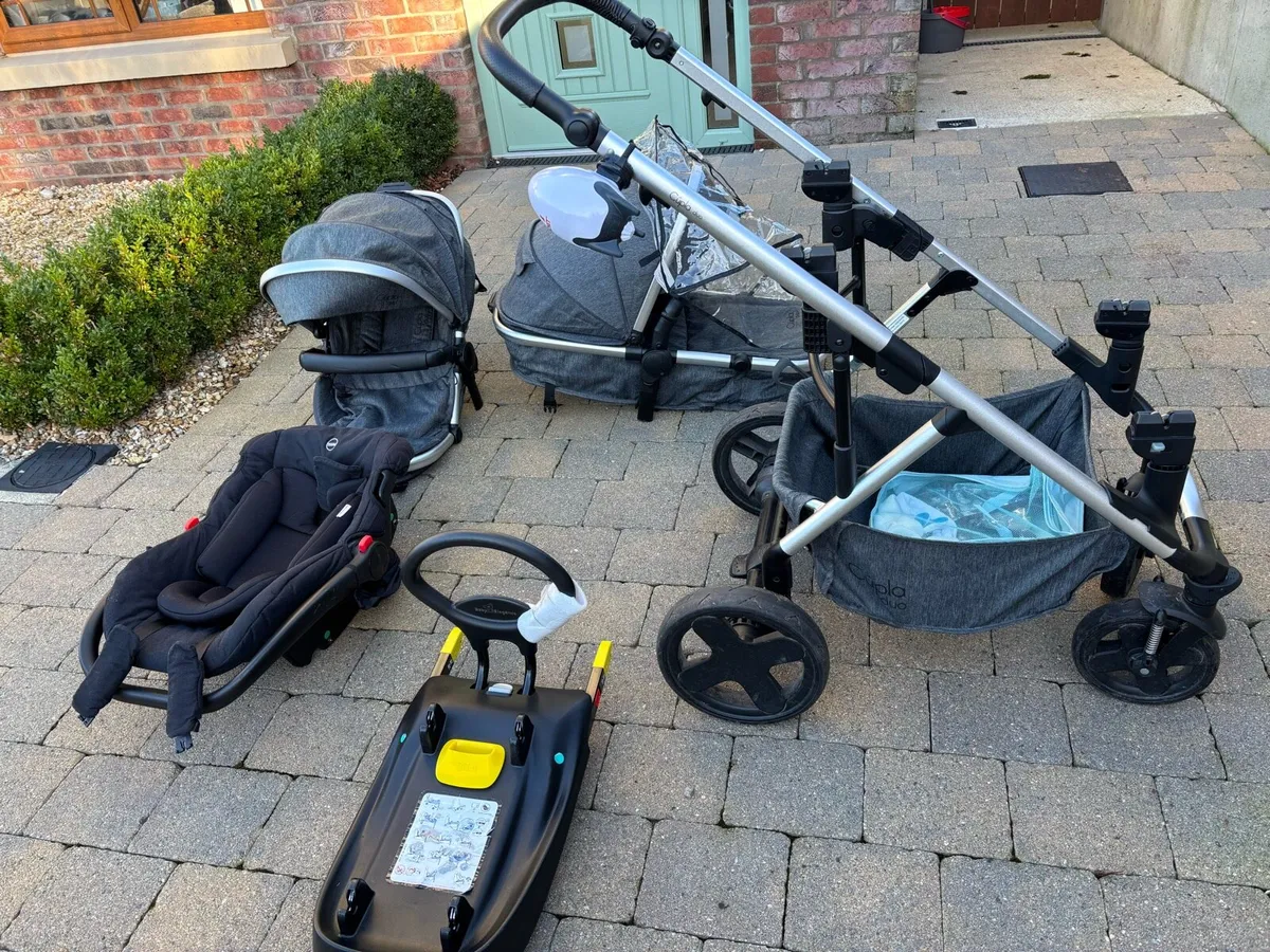 Travel system for twins - Image 1