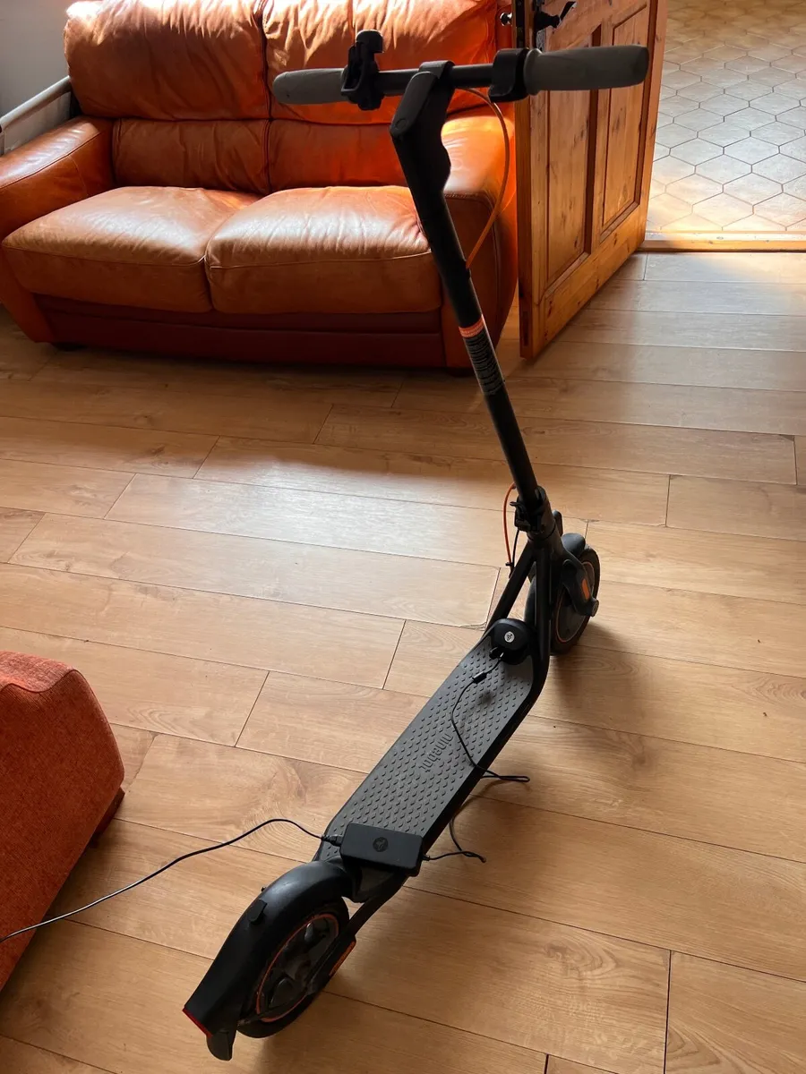 Segway Ninebot F40E - Image 2