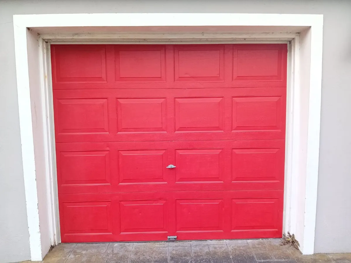 Two roller garage doors - Image 3