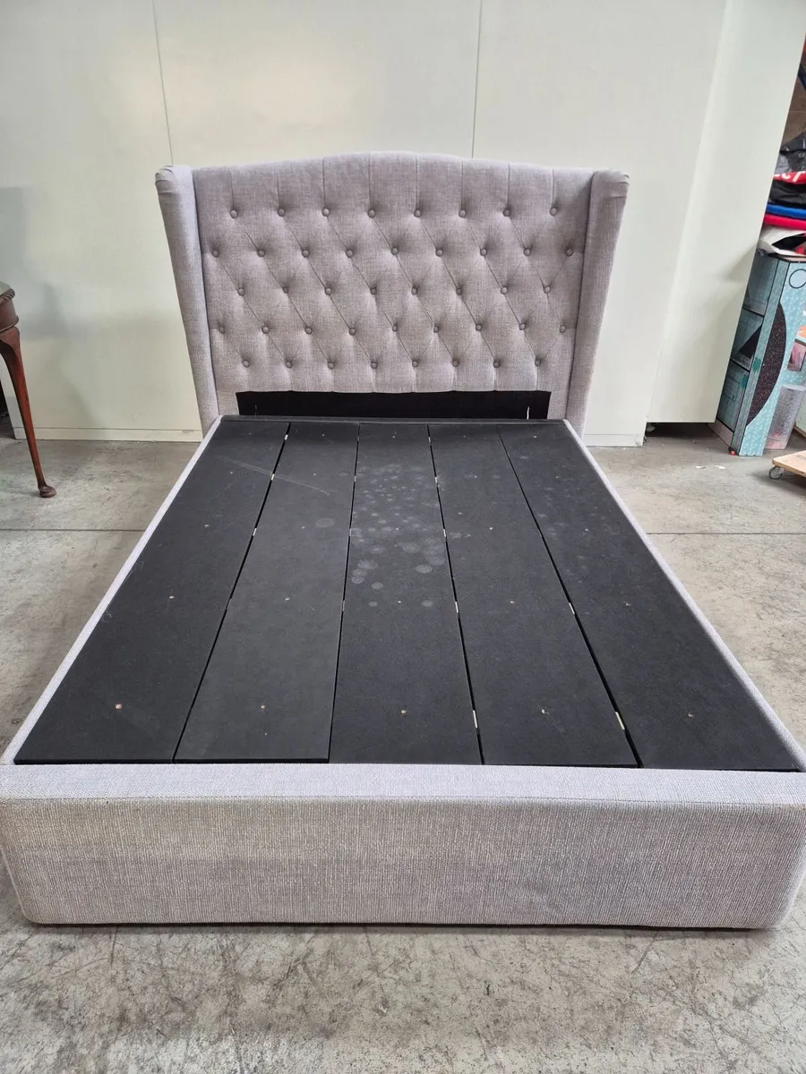 Double bed - Image 1