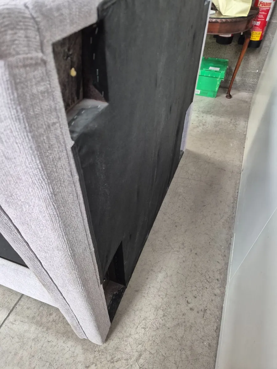 Double bed - Image 2