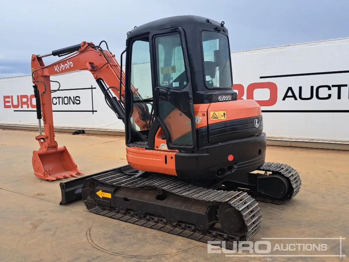 Kubota U55-4 - Image 3