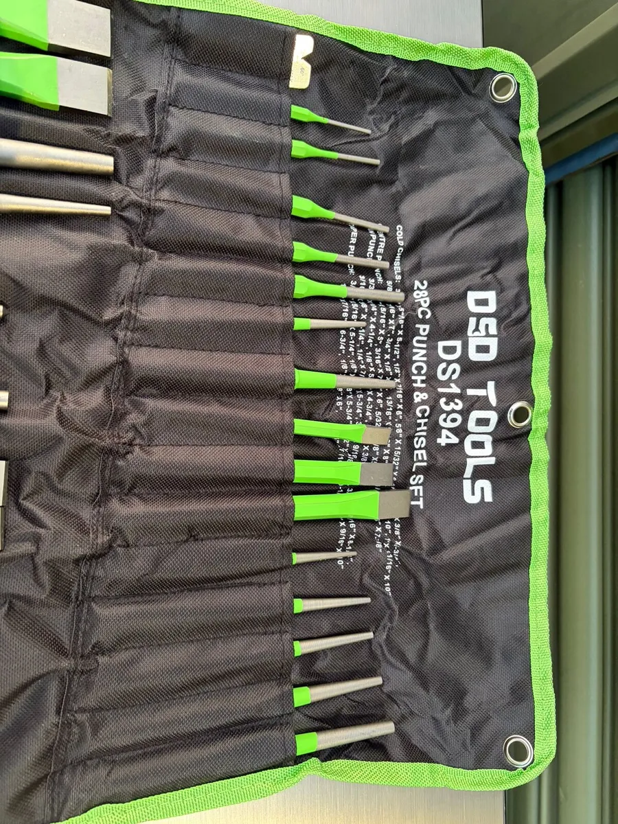 🔨 28PC PUNCH & CHISEL SET – ONLY €49.99! 🔨
💥 - Image 2