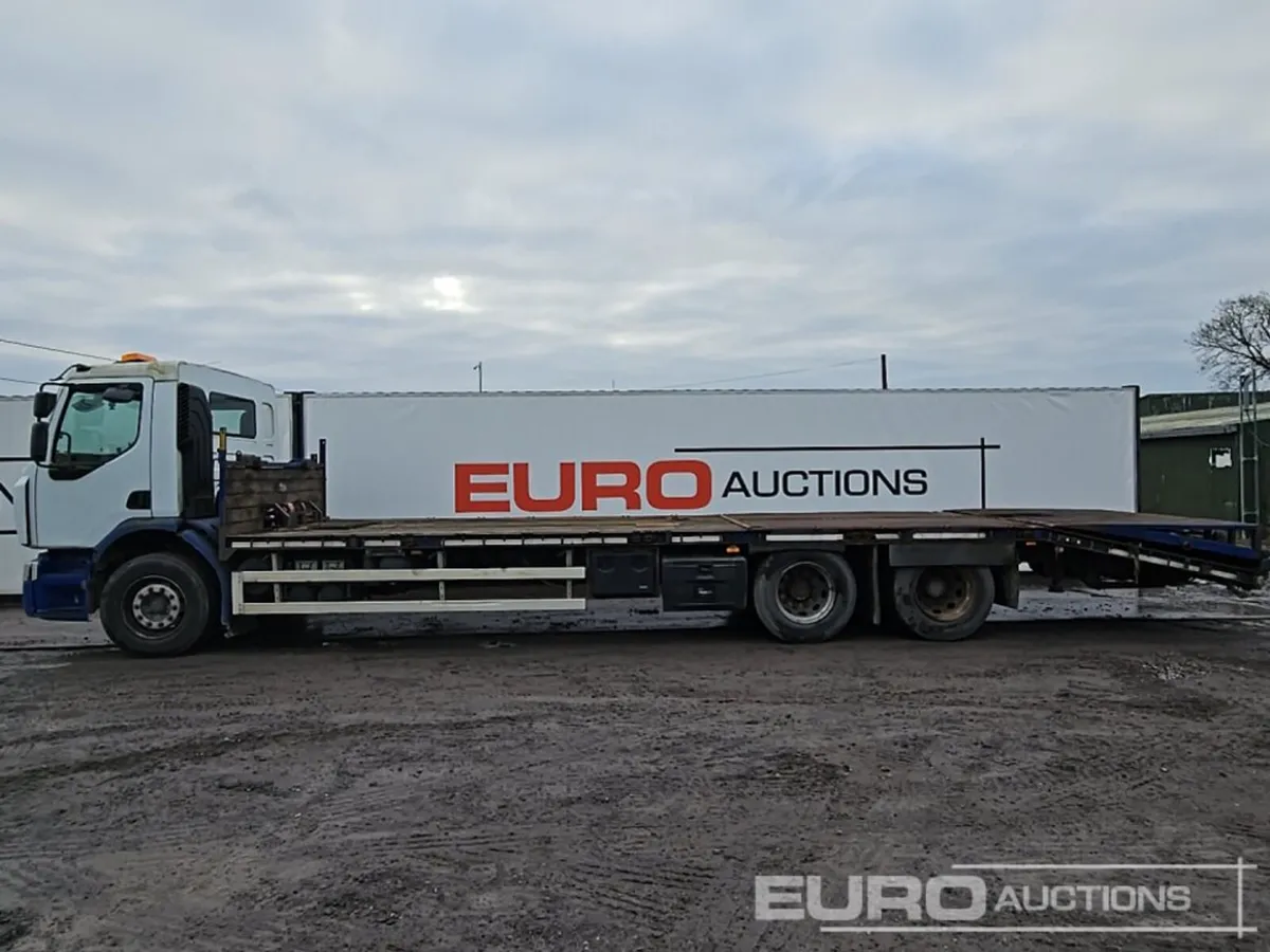 2012 Renault 8x2 Beavertail - Image 2