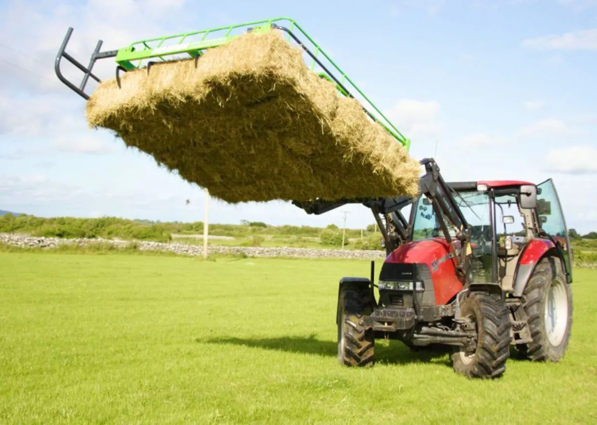 Small square bale grabs and collectors - Image 4