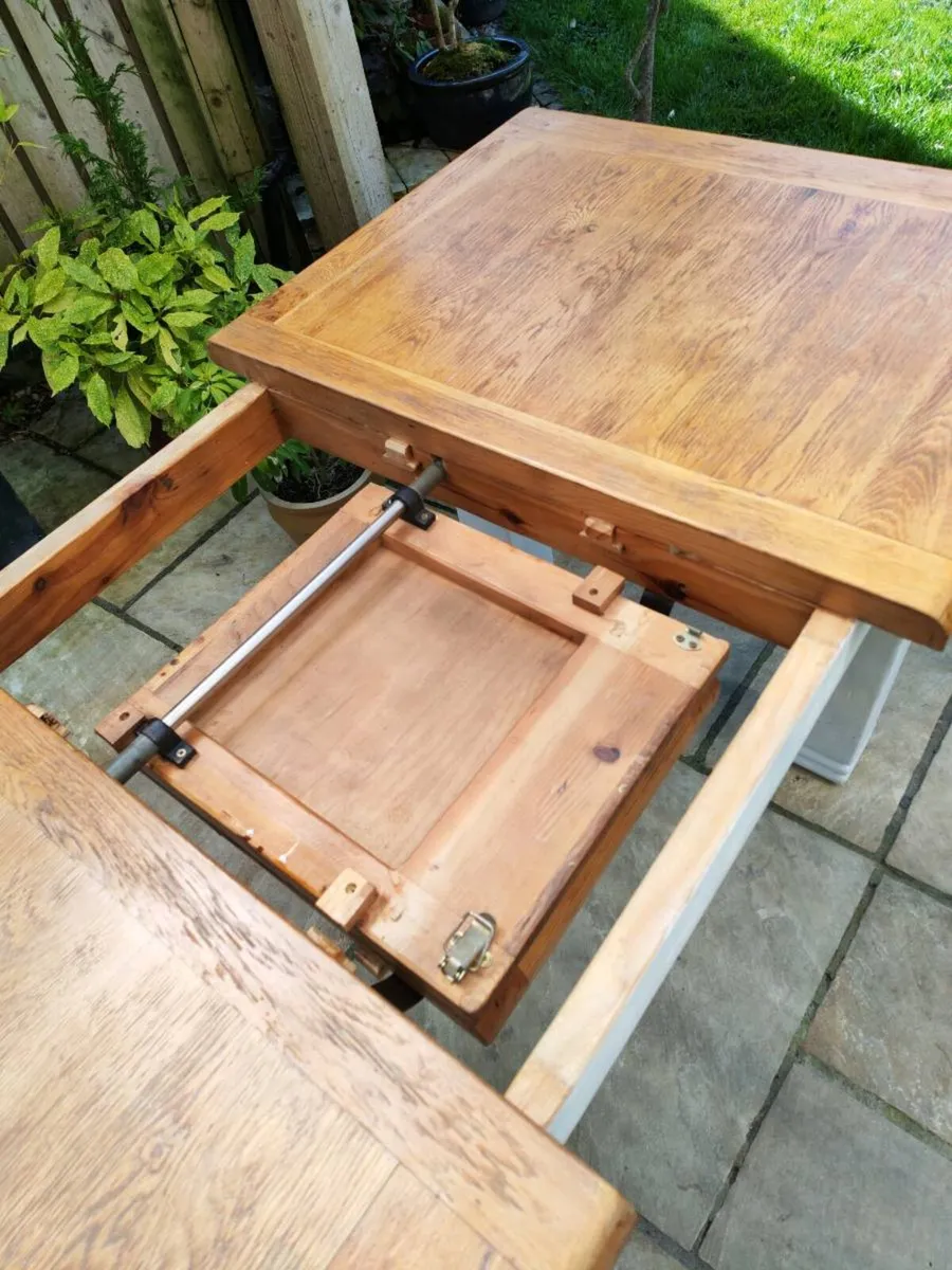 Kitchen dining table - Image 2