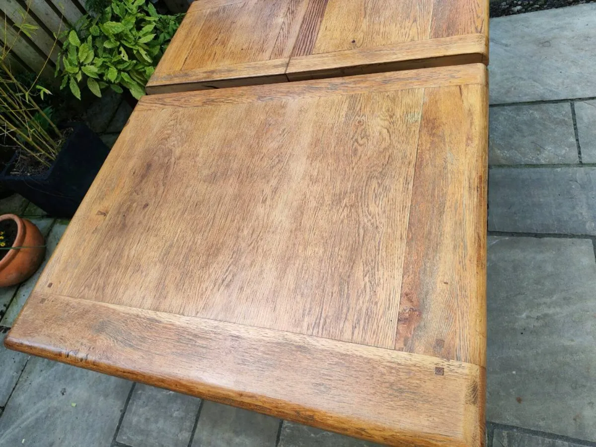 Kitchen dining table - Image 4