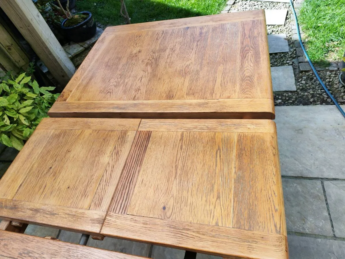 Kitchen dining table - Image 3