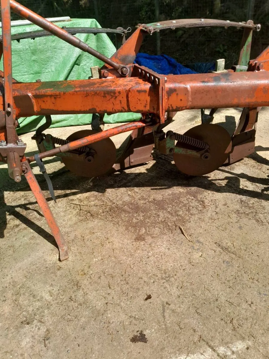 Kverneland A1 spring loaded plough - Image 4