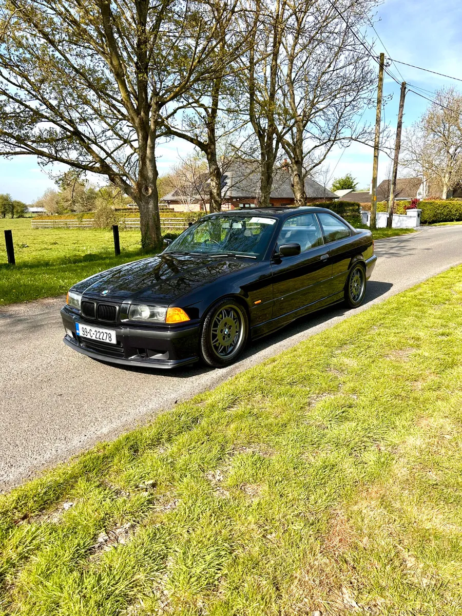 Tastefully upgraded BMW 318is (Throttle Bodies) - Image 1