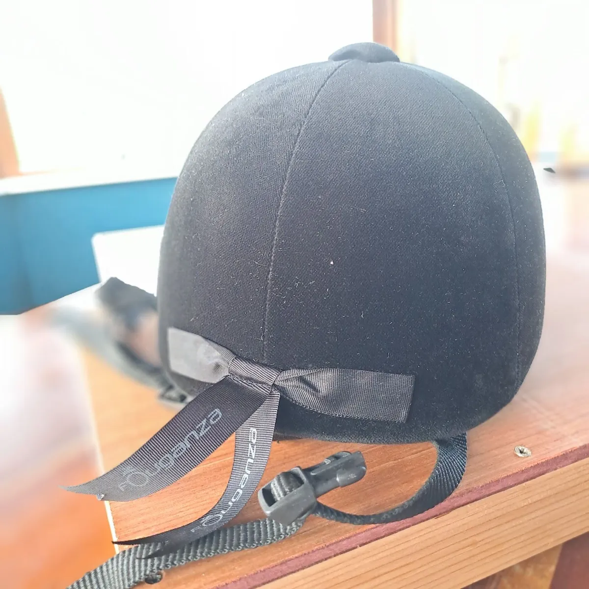 Horse riding helmet - Image 2