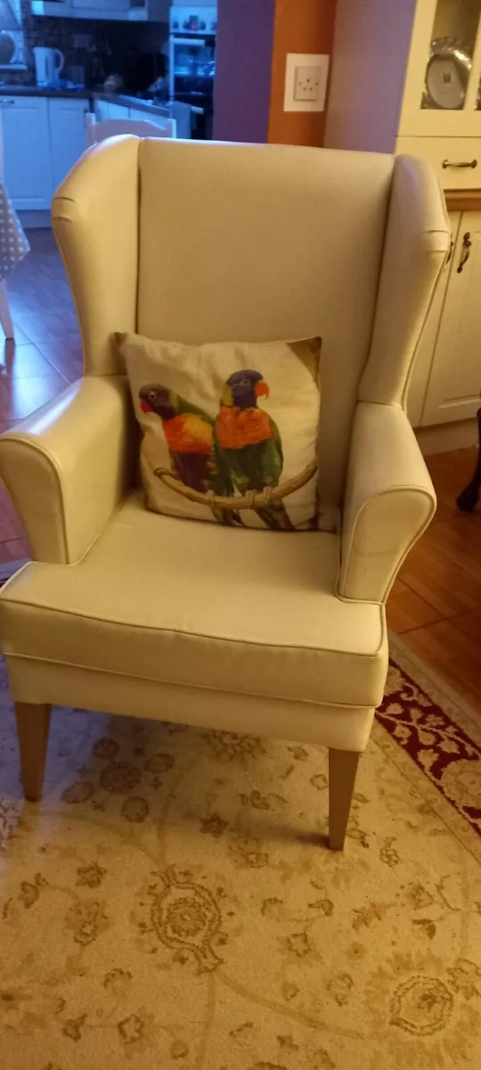 Wing back Chair - Image 1